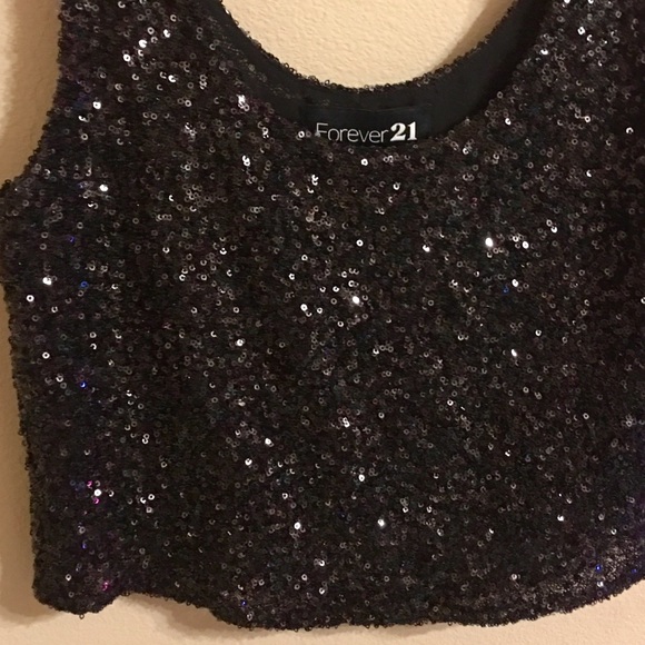 New Sequin Crop Top! - Picture 3 of 3